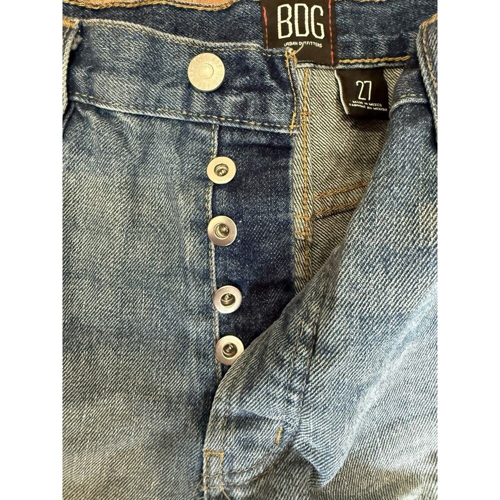 BDG Urban Outfitters‎ Women's Frayed Hem Shorts Light Wash Size 27 Boyfriend - Picture 5 of 7